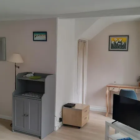 Sejour Confortable Et Tranquille Vers Versailles Bougival