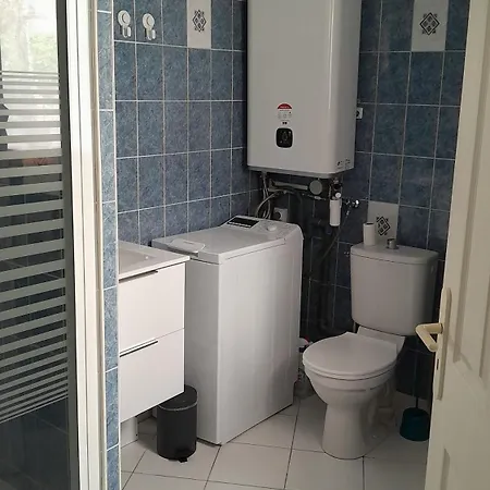 Apartament Sejour Confortable Et Tranquille Vers Versailles